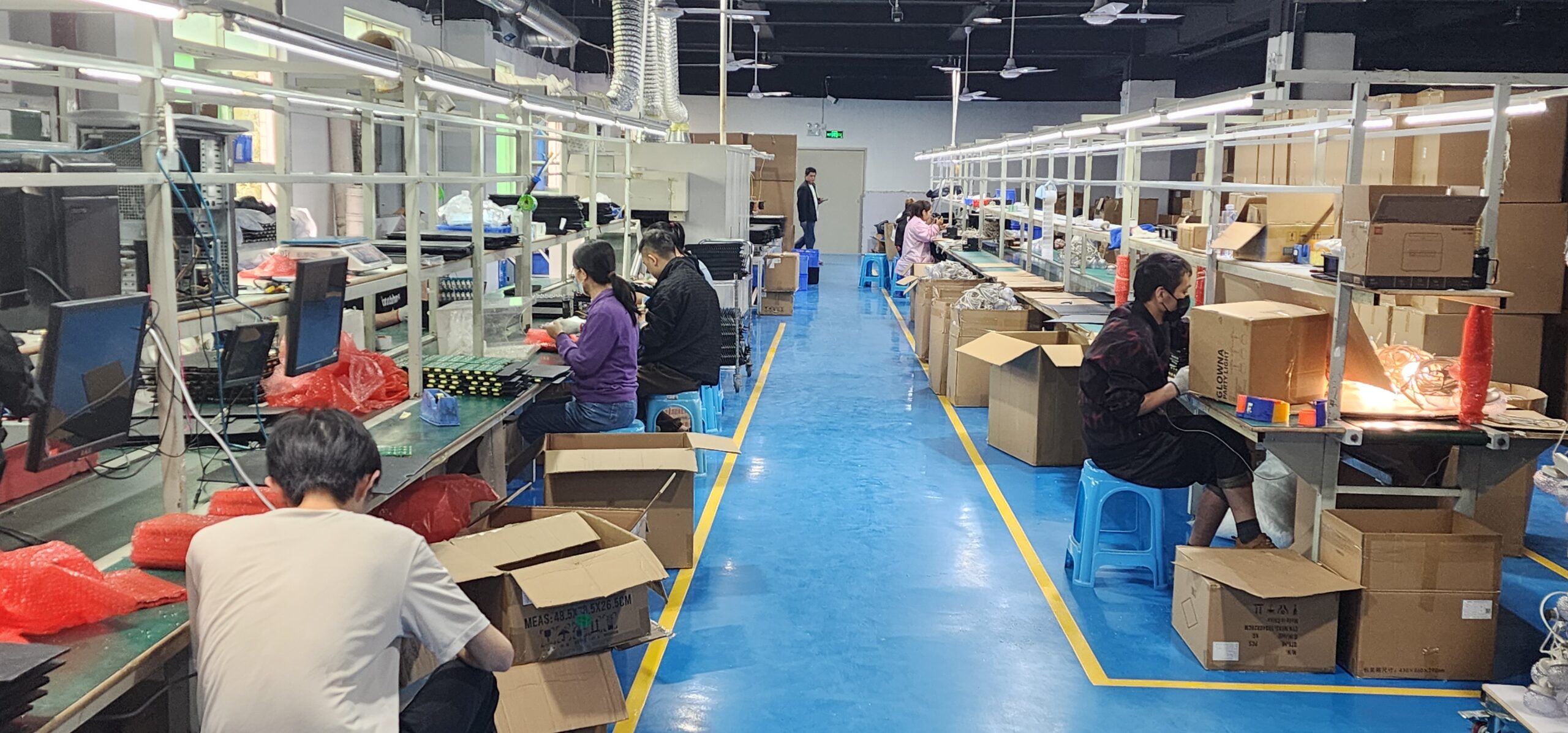 Set-top box final assembly and packaging line